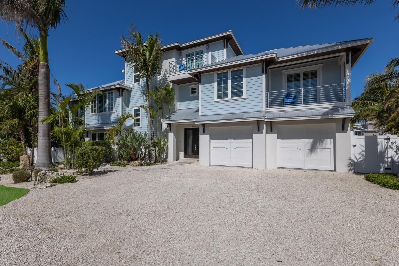 Property Photo:  222 Willow Avenue  FL 34216 