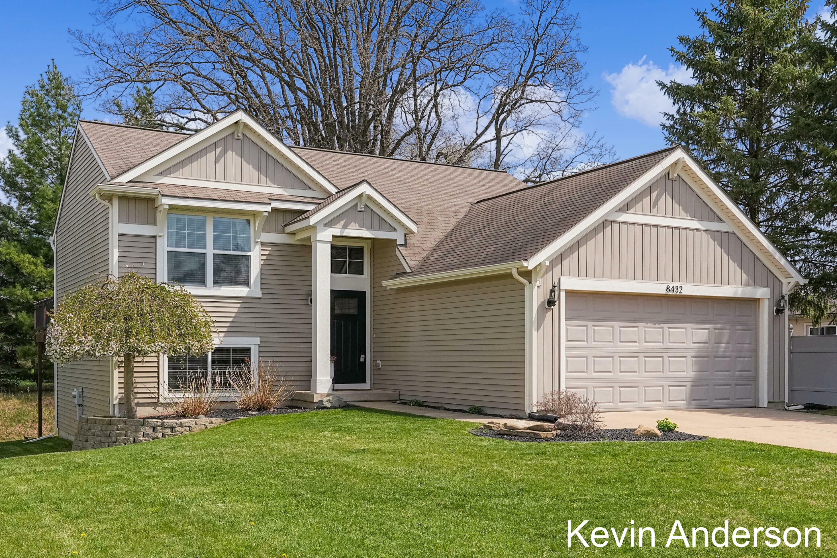 Property Photo: 8432 Tucker Court MI 49428