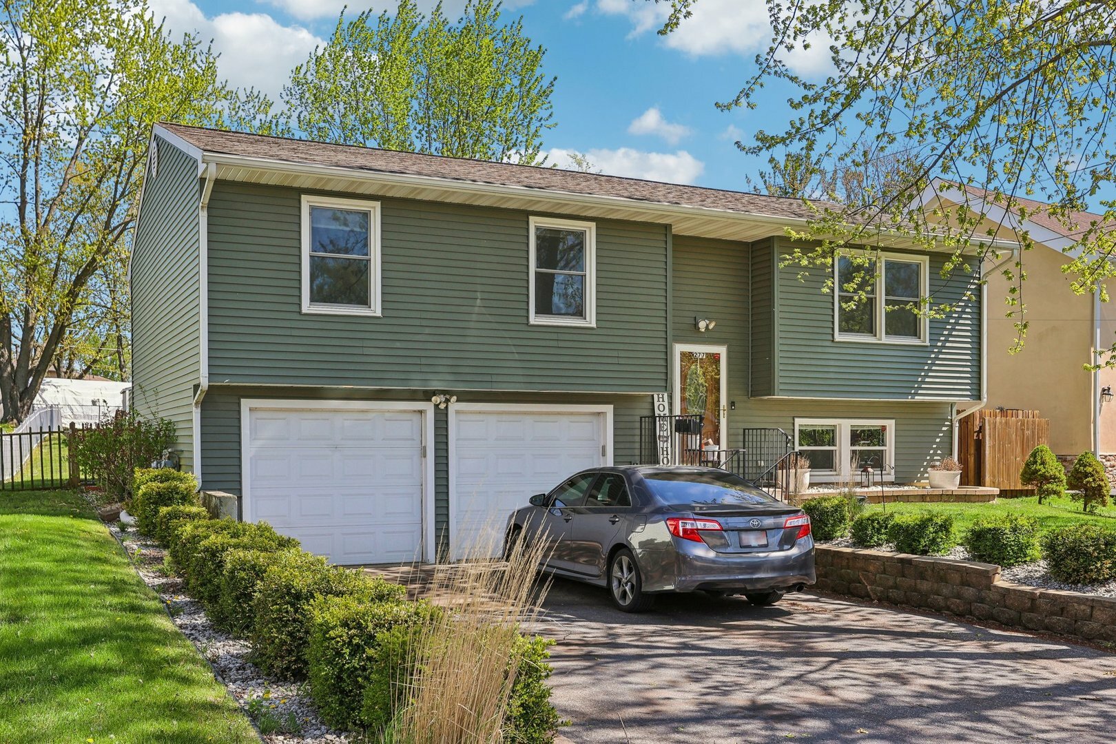 277 Sunset Lane  Antioch IL 60002 photo