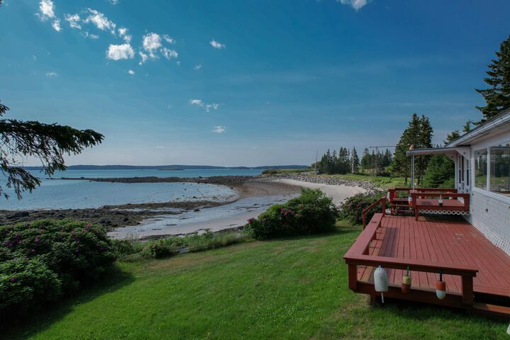 Property Photo: 397 Cape Split Road ME 04606