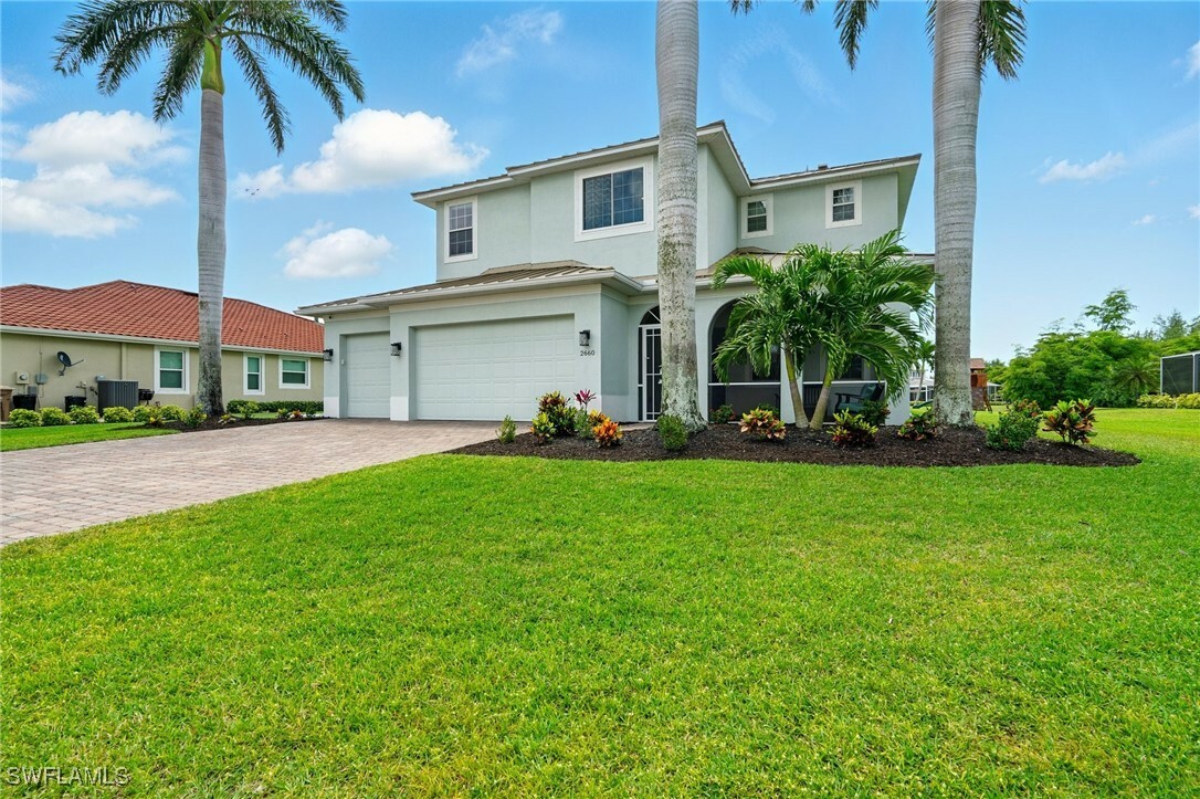 Property Photo: 2660 Stonyhill Court FL 33993
