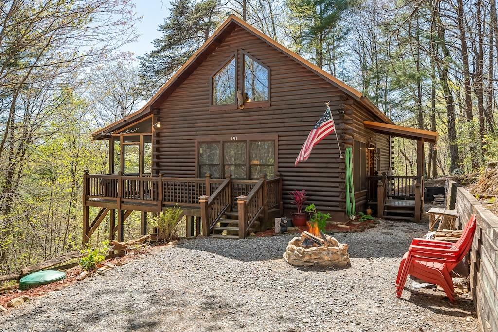Property Photo: 191 Mountain View Road GA 30540