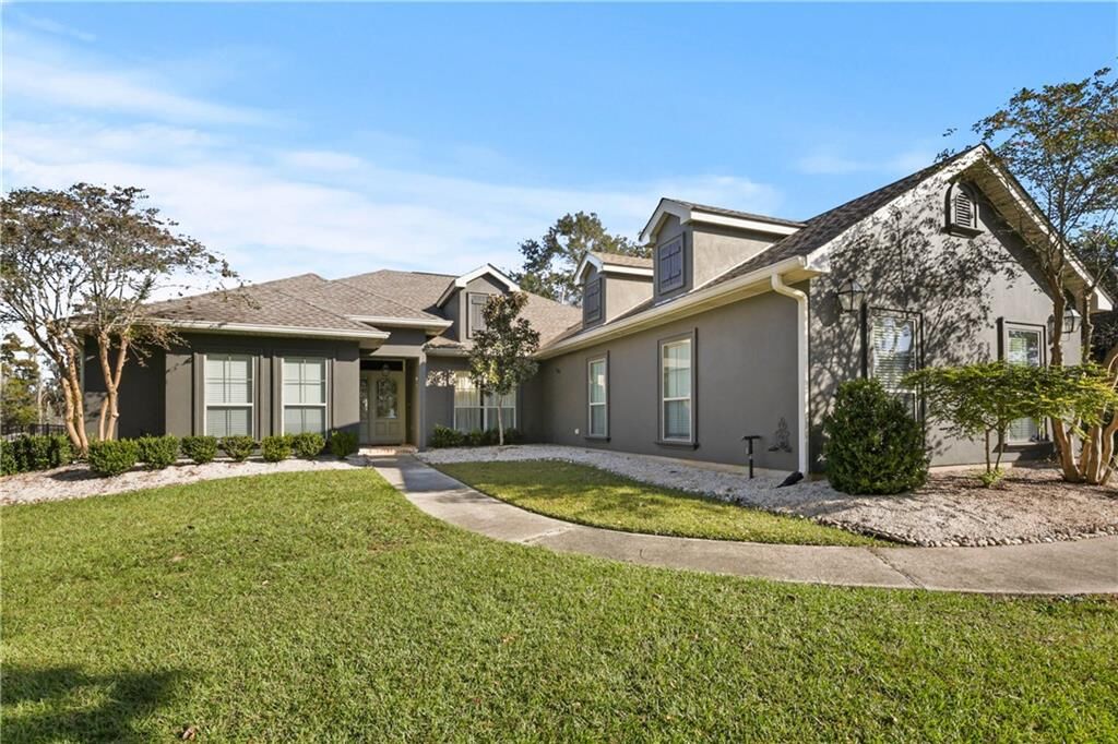 Property Photo:  413 Dockside Drive  LA 70461 