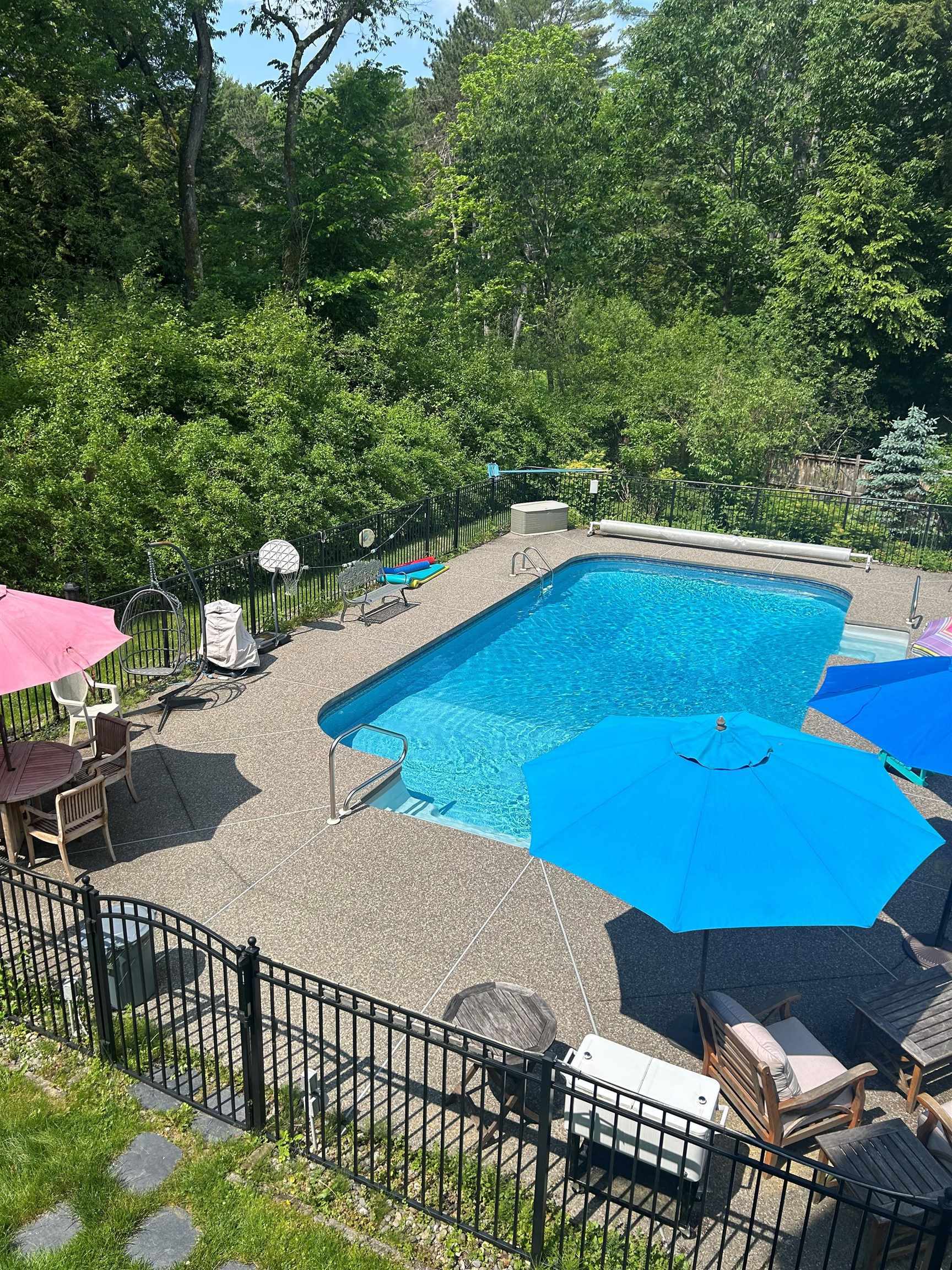 Property Photo:  4 Spencer Road  NH 03755 