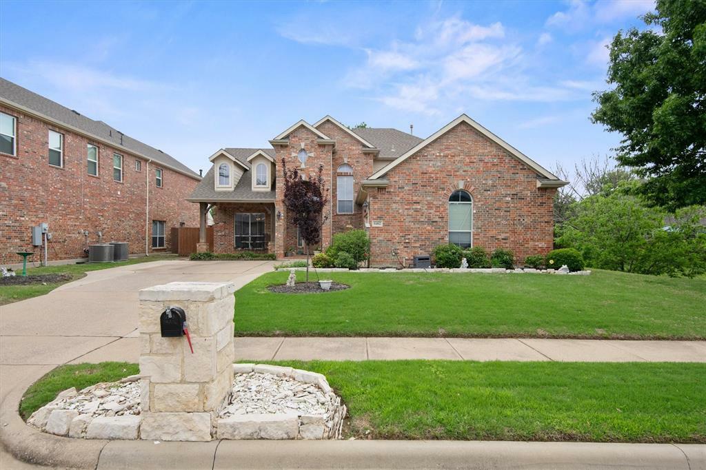 8402 Pecan Creek Drive  Arlington TX 76001 photo