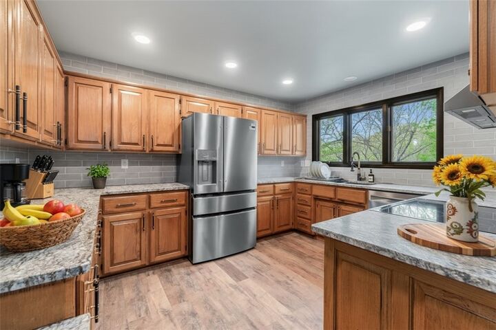 Property Photo:  12 Dunedin Lane  AR 72715 