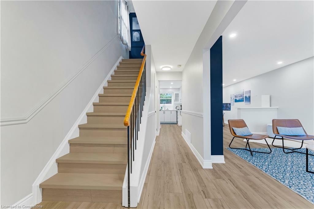 Property Photo: 2258 Manchester Drive ON L7P 3W2