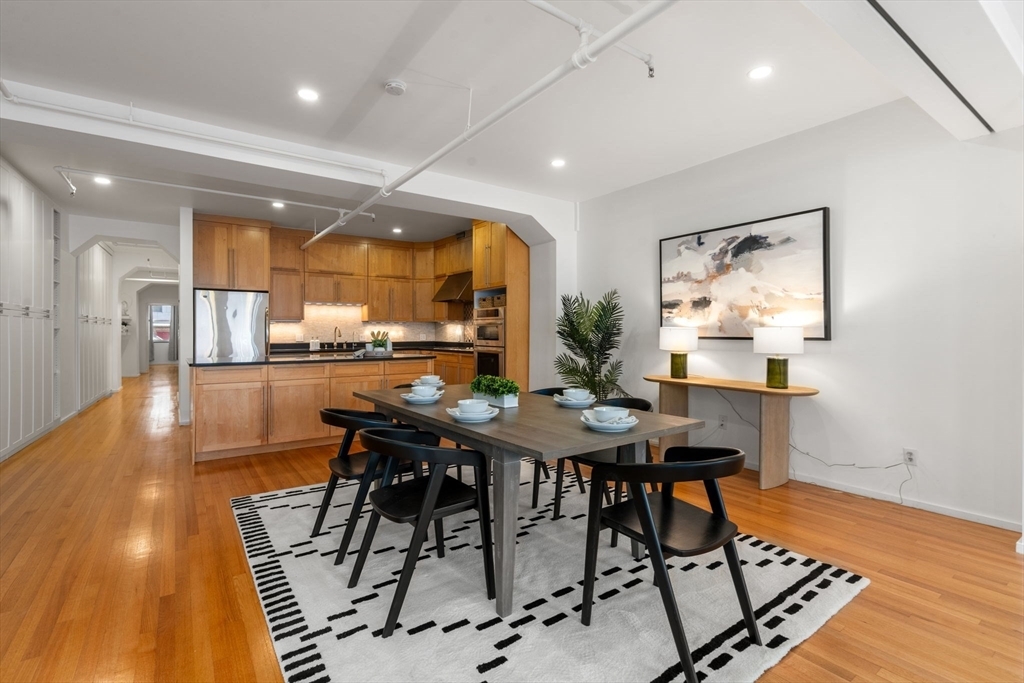 Property Photo: 453 Washington St 4A MA 02111