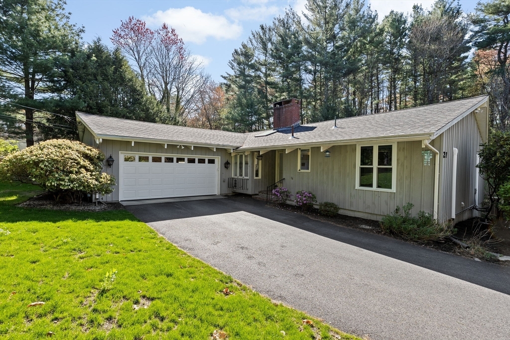 27 Everett Street  Norfolk MA 02056 photo