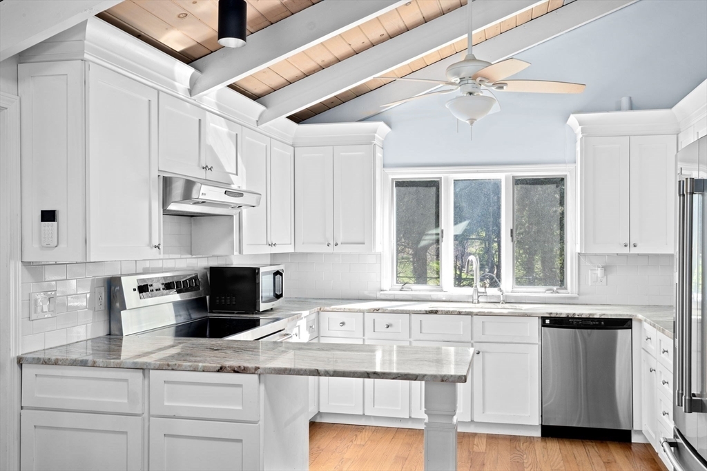 Property Photo: 27 Everett Street MA 02056