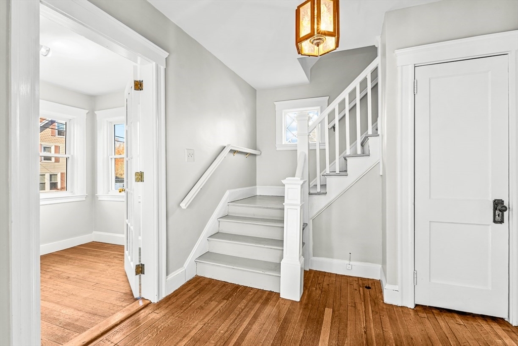 Property Photo:  26 Dartmouth Street  MA 01801 