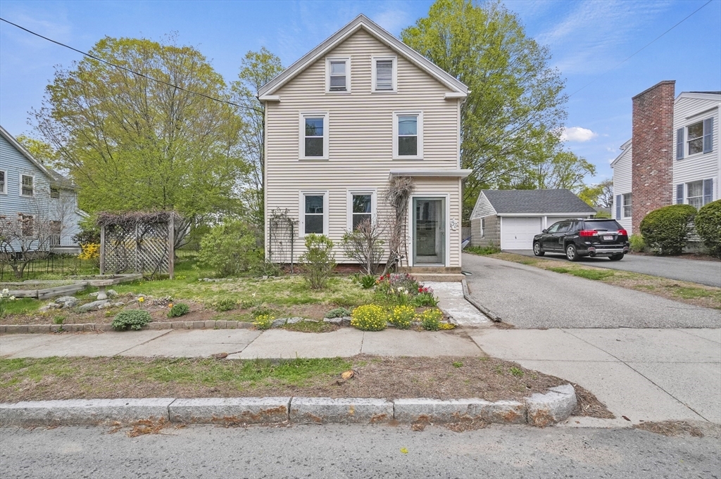 Property Photo:  57 Mount Vernon St  MA 01867 