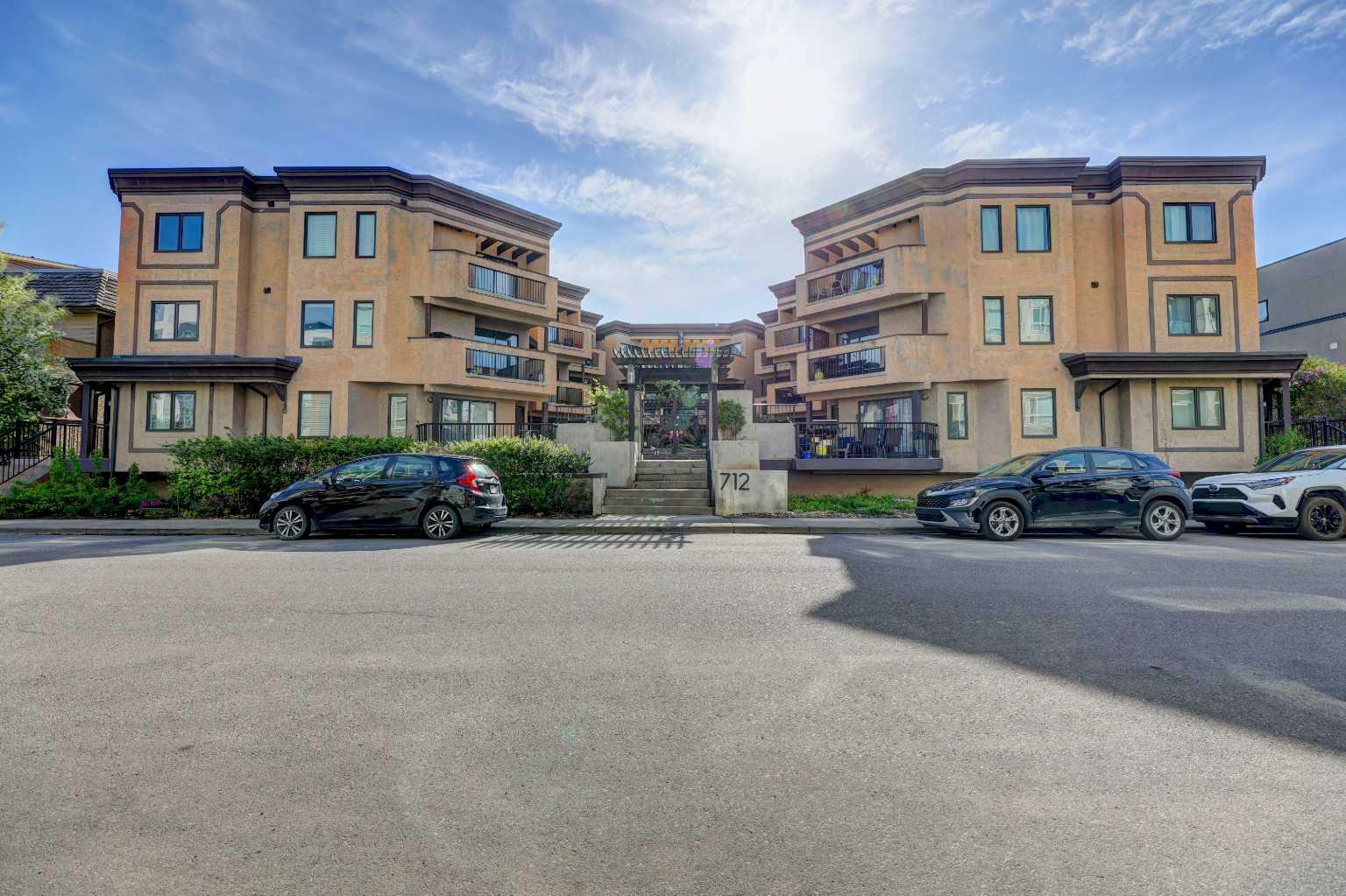 Property Photo: 712 4 Street NE 18 AB T2E 3S8