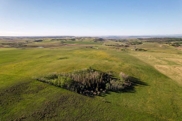 Property Photo:  325 Acres Horse Creek Road  AB T4C 2X2 