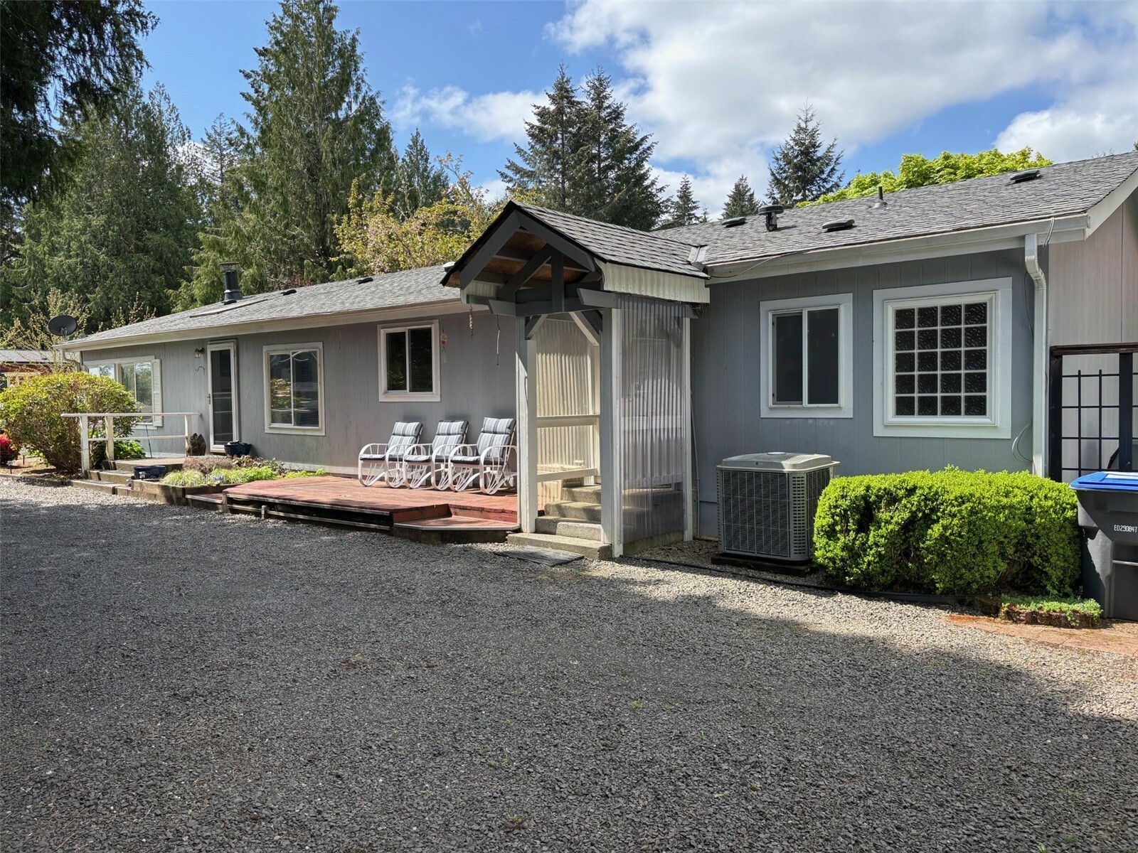 171 E Sea Vista Lane  Grapeview WA 98546 photo