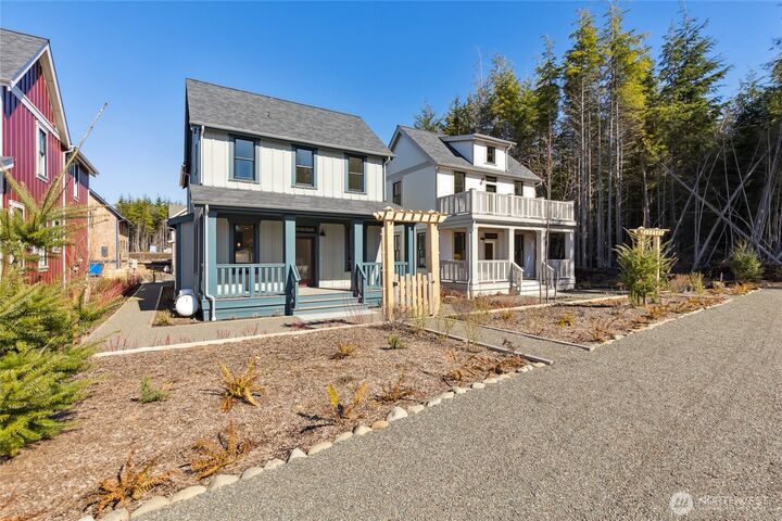 Property Photo:  18  Spoke Lane  WA 98571 