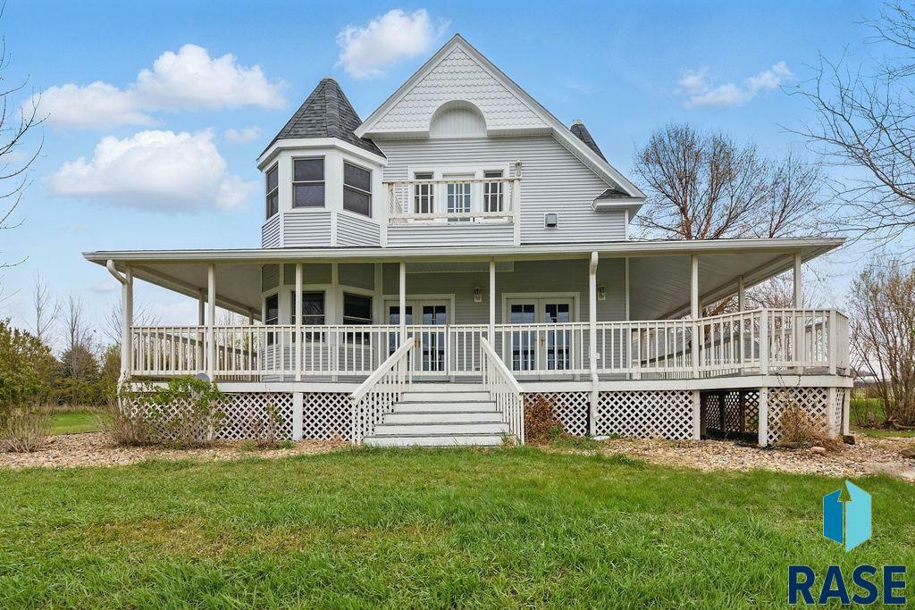 Property Photo: 48289 255th St SD 57030