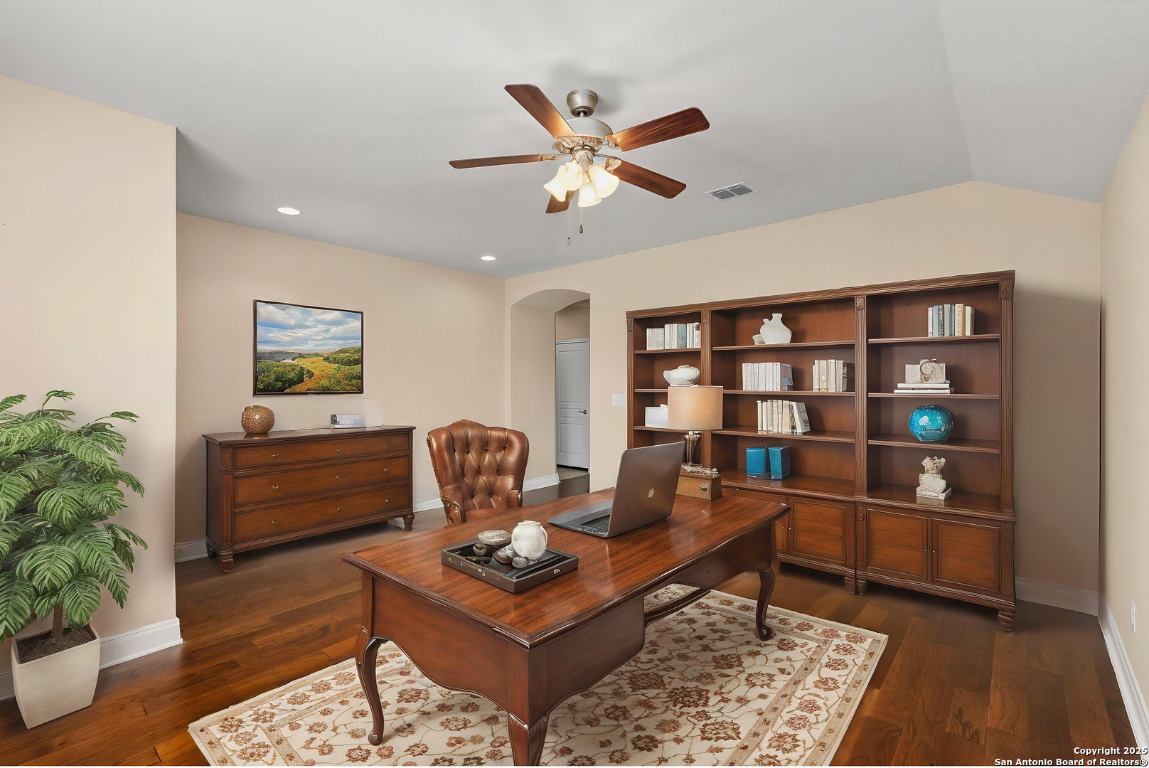 Property Photo: 620 Ridgemeadow TX 78130