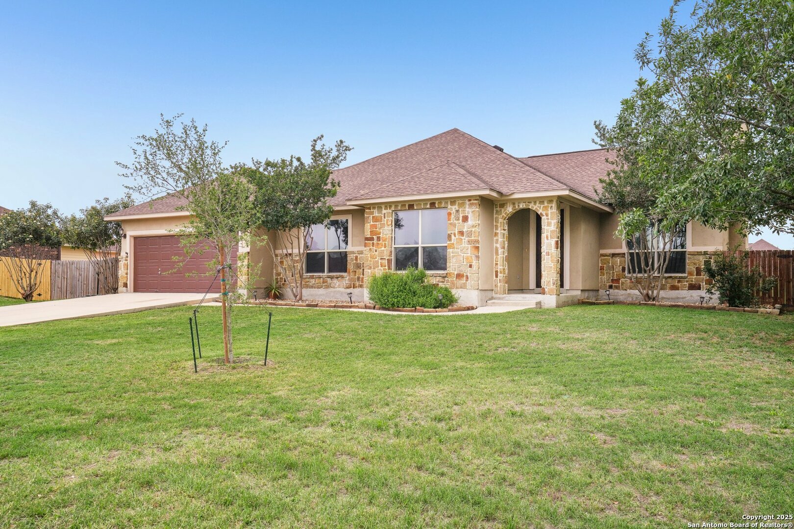 Property Photo: 13139 Compass Rose TX 78263