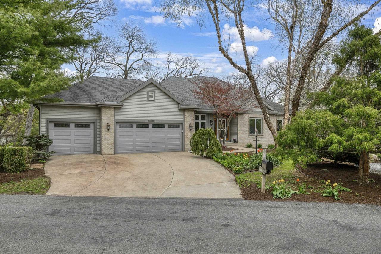 Property Photo: 7102 Valhalla Trail WI 53719