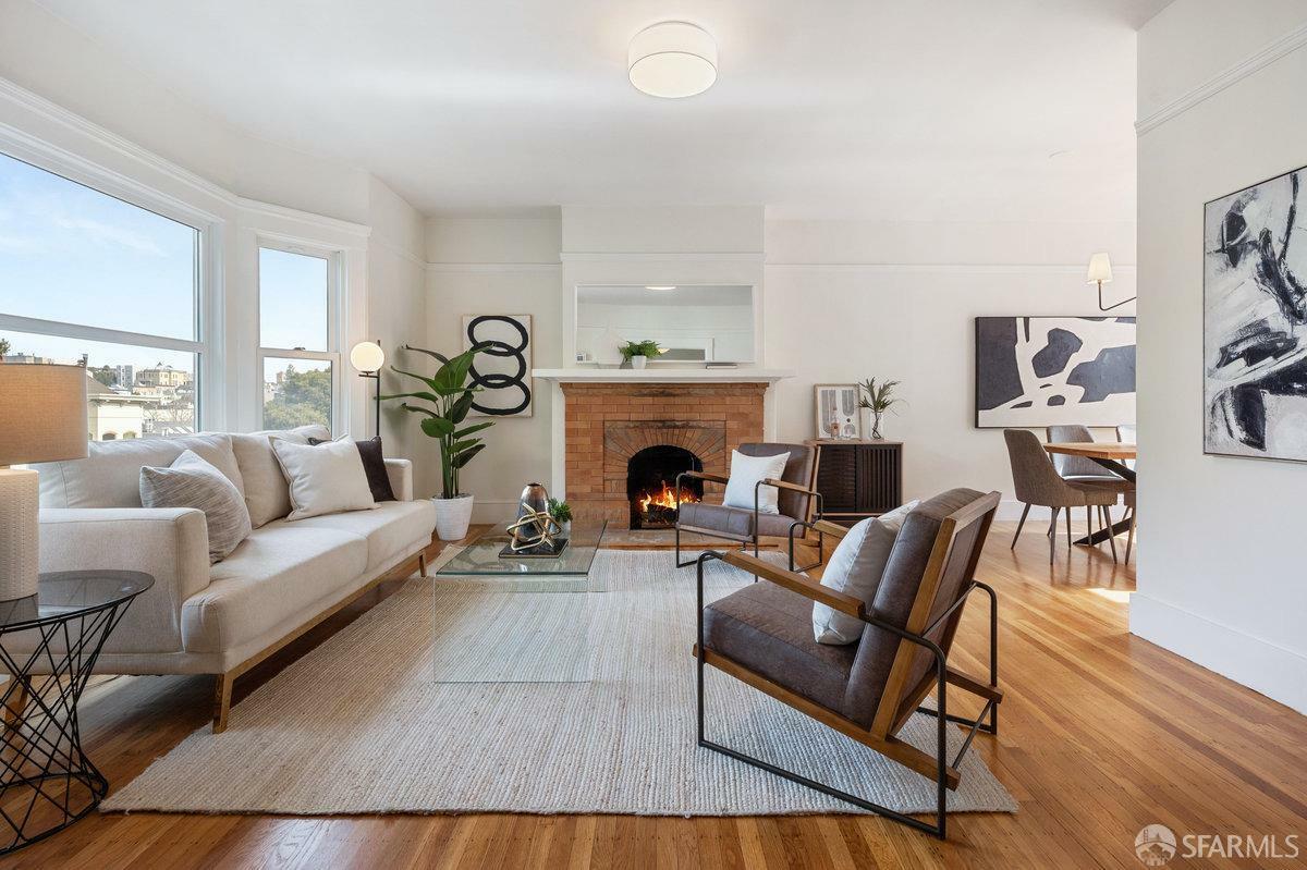 863 Haight Street 3  San Francisco CA 94117 photo