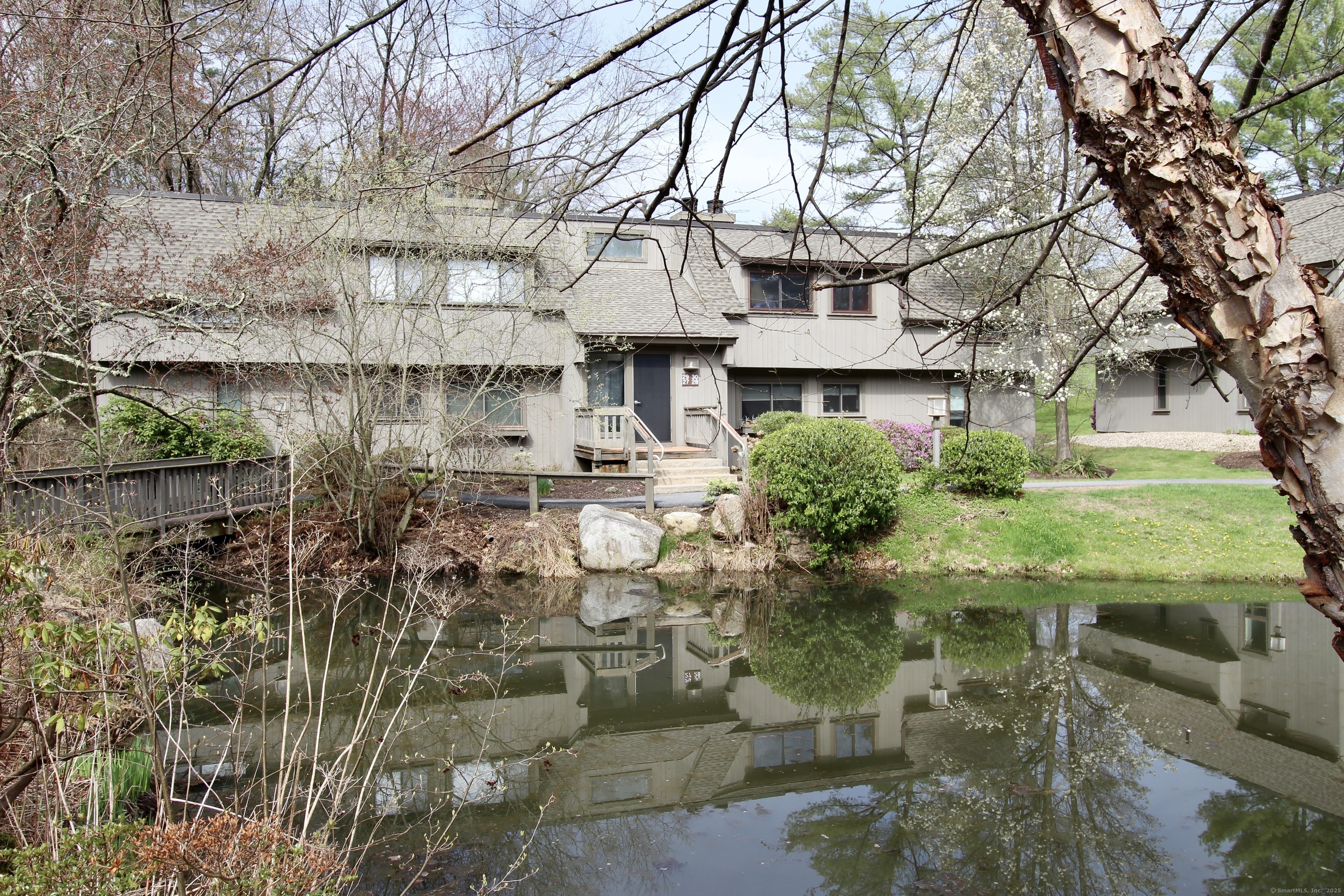 30 Heritage Drive 30  Avon CT 06001 photo