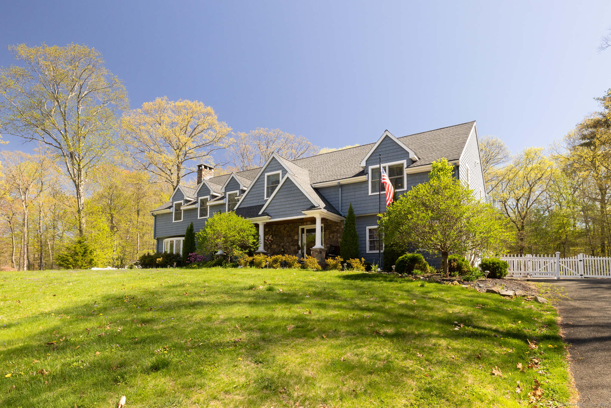 130 Upper Whittemore Road  Middlebury CT 06762 photo