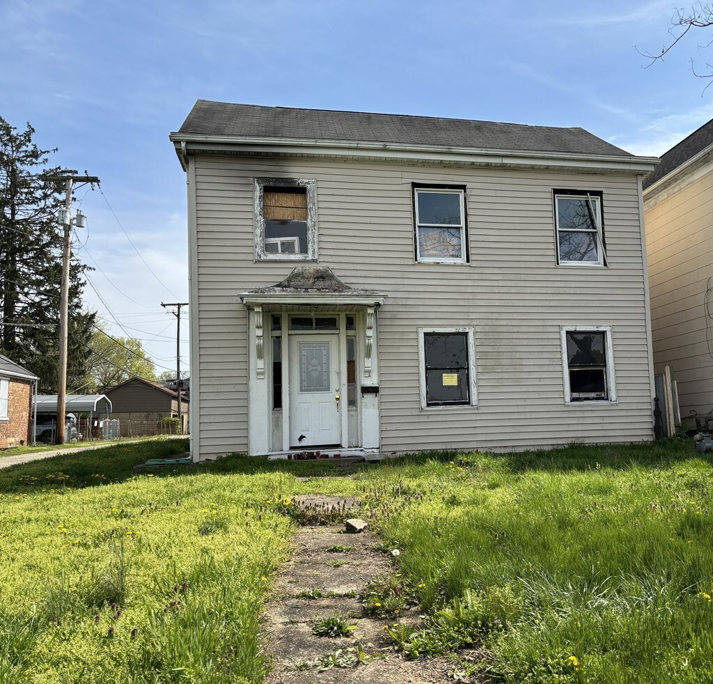 Property Photo: 154 Race Street OH 45601