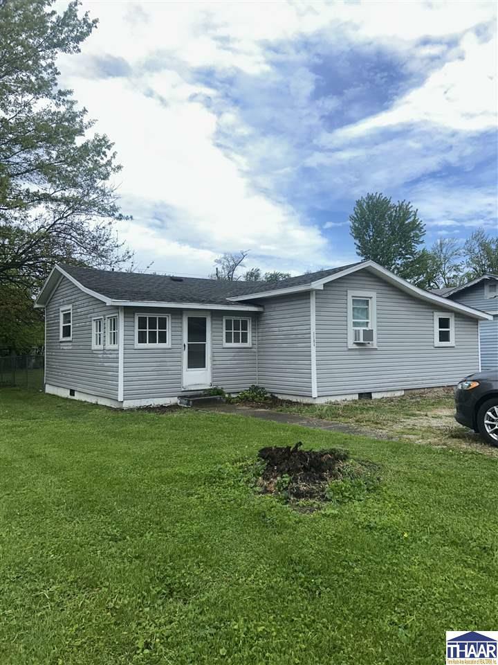 Property Photo: 1104 N Main Street IN 47882