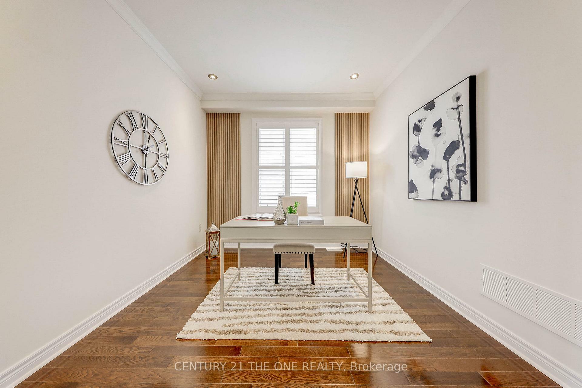 Property Photo: 97 Roy Harper Avenue ON L4G 0V5