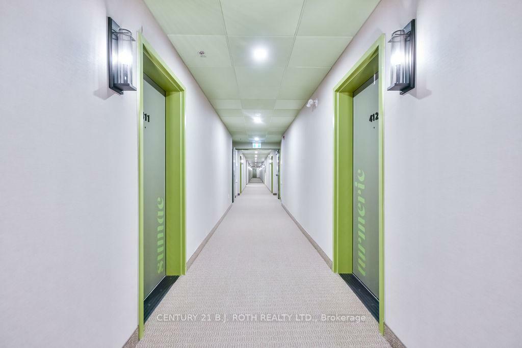Property Photo: 5 Chef Lane 414 ON L9J 0J8