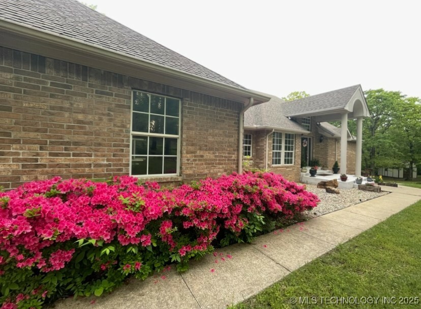 Property Photo: 11222 N 59th Street OK 74467
