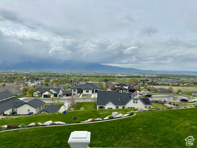 Property Photo: 585 N 300 E UT 84326