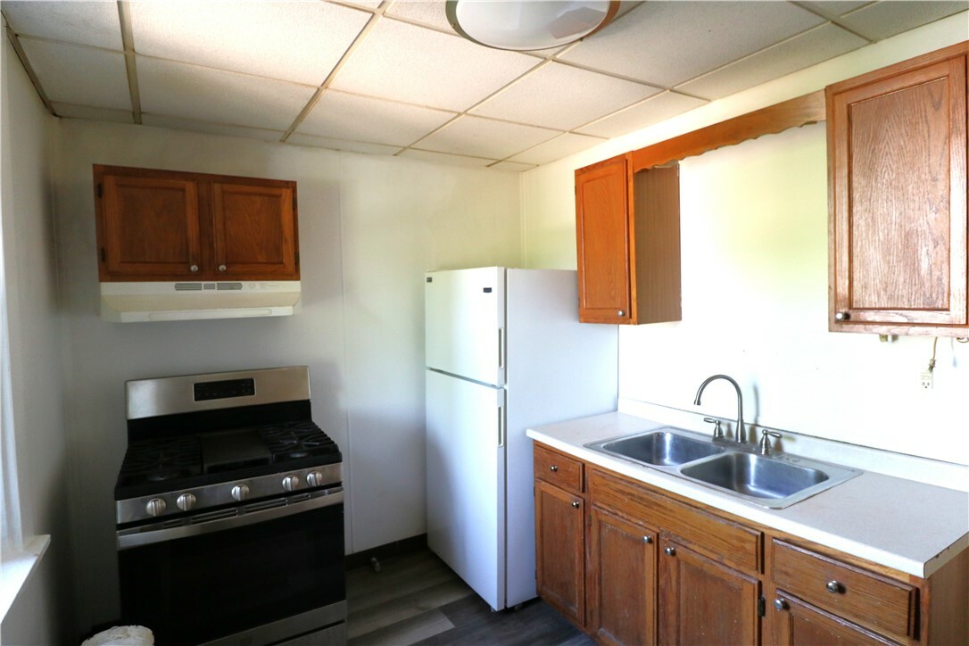 Property Photo: 1423 Hillsdale Ave Unit 2 PA 15216