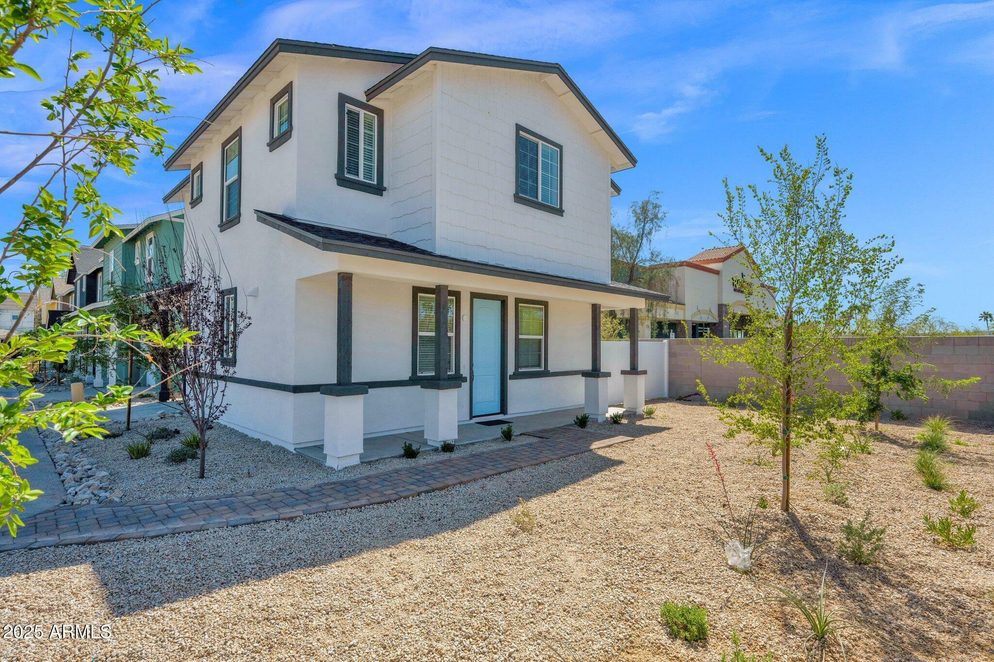 Property Photo: 16875 N 12th Street 31 AZ 85022