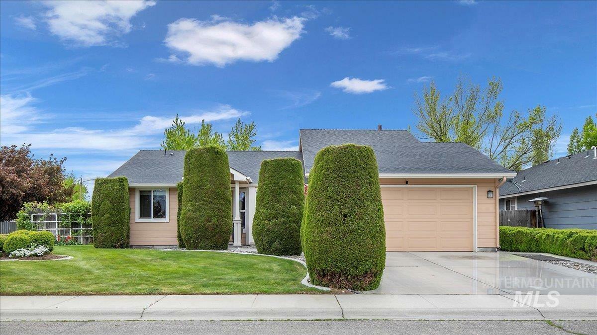 Property Photo: 9811 W Cory St ID 83704