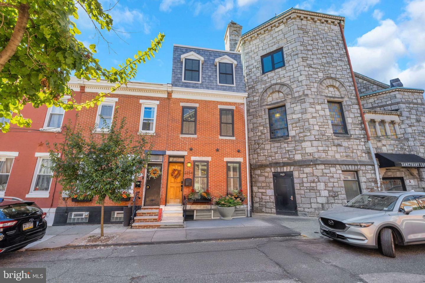Property Photo: 2314 Pemberton Street PA 19146