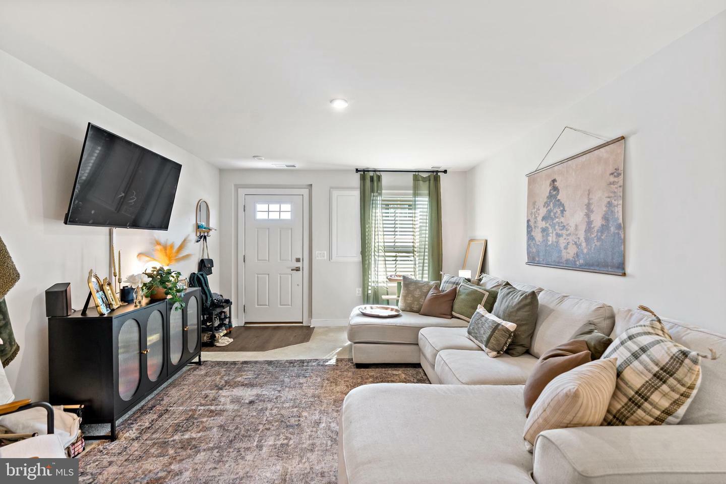 Property Photo: 55 Dunster St WV 25405