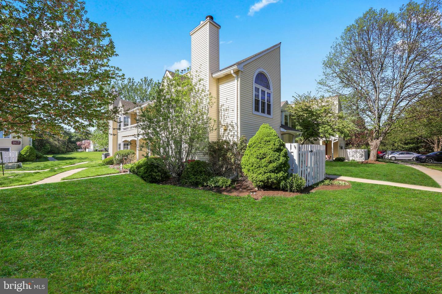 Property Photo: 230 Mill Run Court NJ 08520