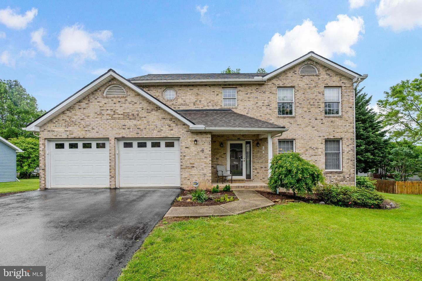 Property Photo: 31 Pembroke Lane WV 25419