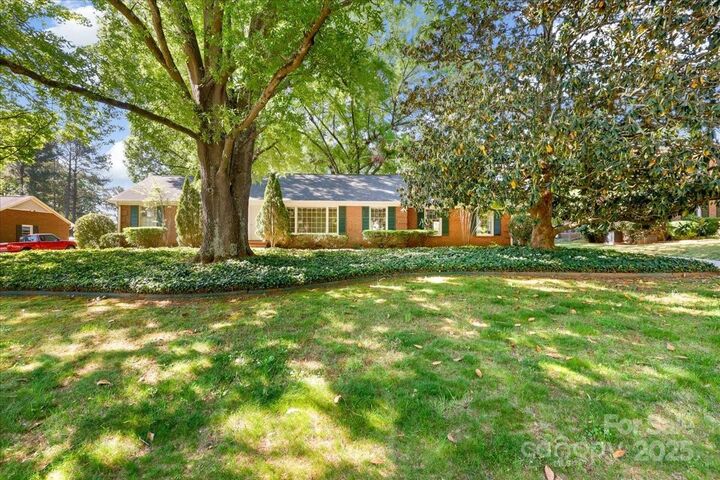Property Photo:  415 Princeton Drive  NC 28144