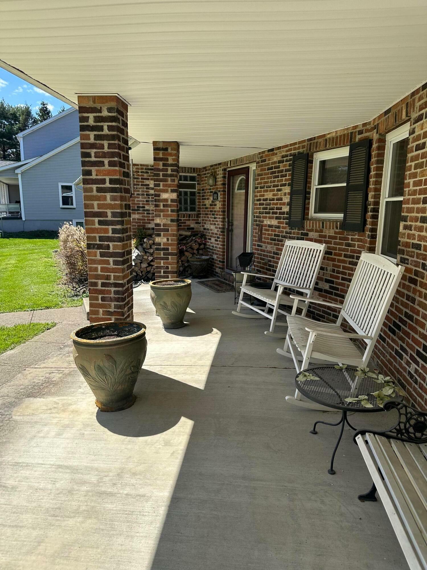 Property Photo: 602 Hibbs Road OH 43137