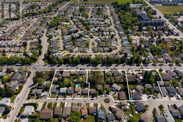 Property Photo: 2913 Bouvette Street BC V1Y 3K5