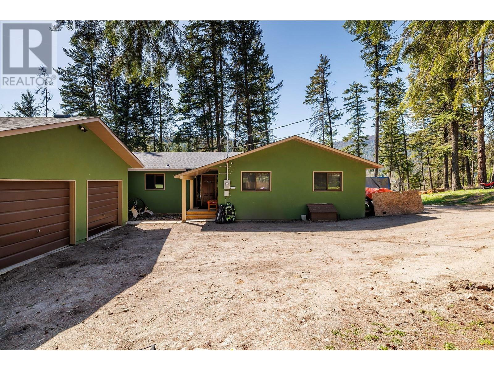 Photo de la propriété: 10623 Hwy 33 Highway East BC V1P 1J9