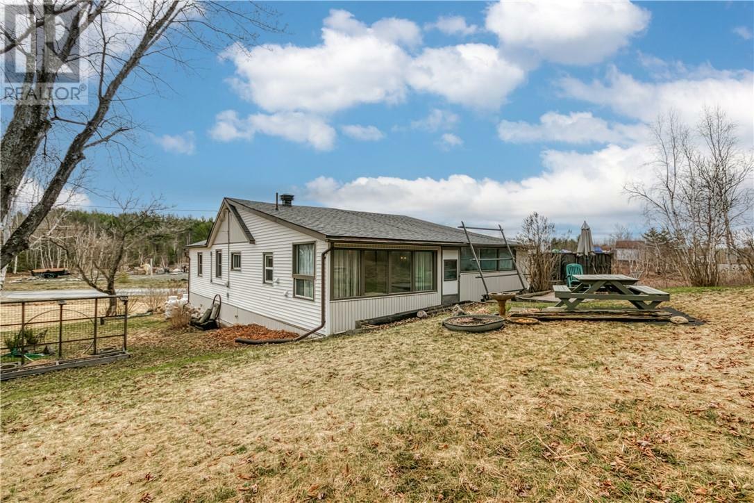 Property Photo: 140 Armstrong Road ON P0M 1M0