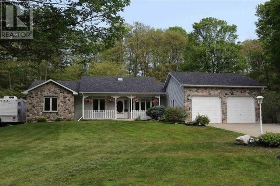 Property Photo: 166 Foothill Rd ON P6C 6E4