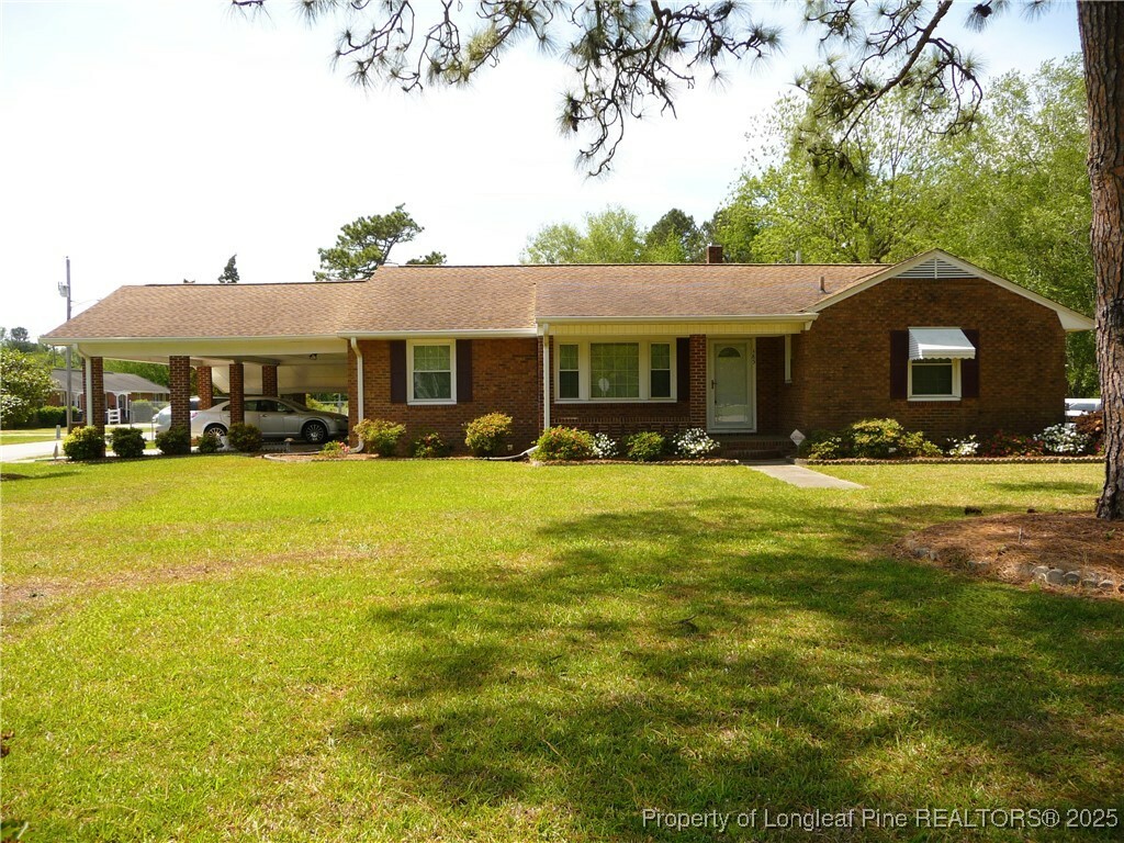 Property Photo: 185 Meadow Road NC 28358