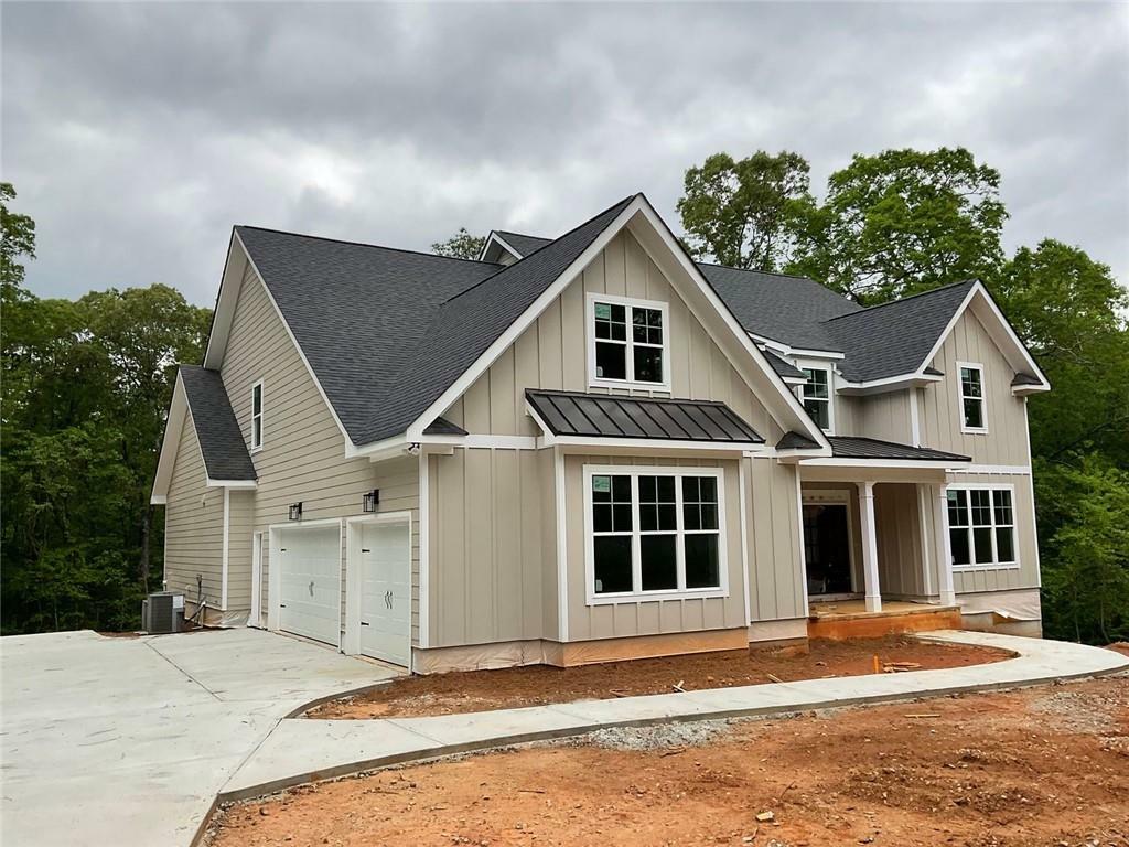 Property Photo: 6861 Ga Hwy 5 GA 30135