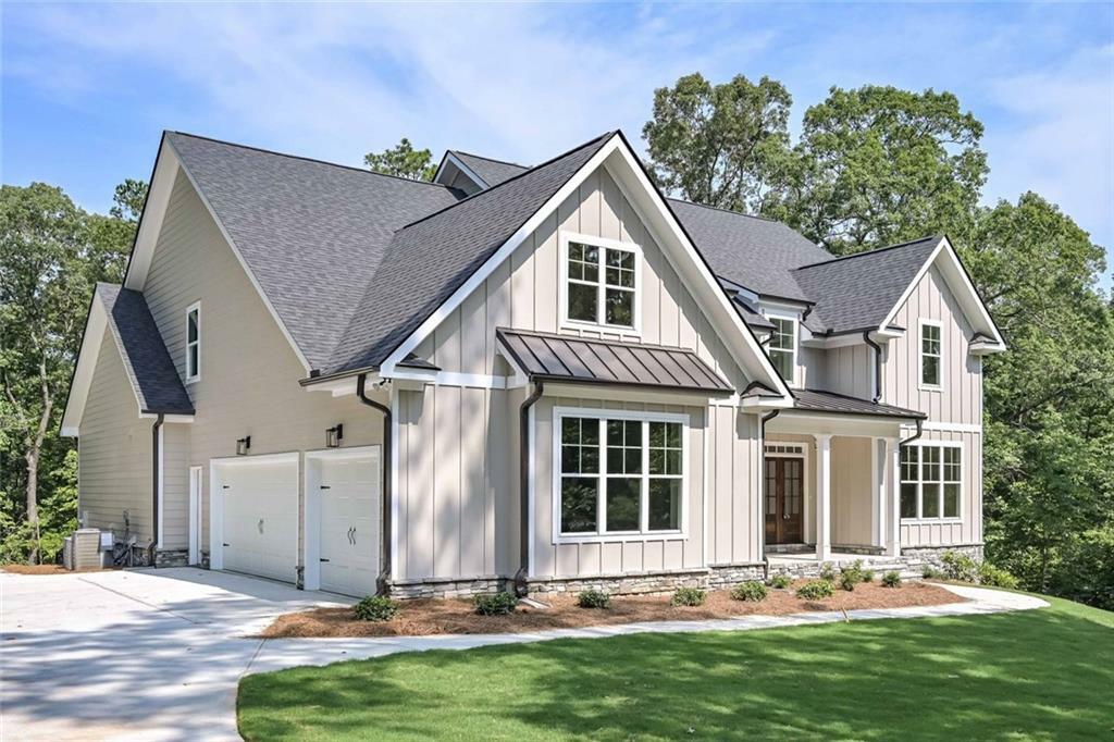 Property Photo: 6861 Ga Hwy 5 GA 30135