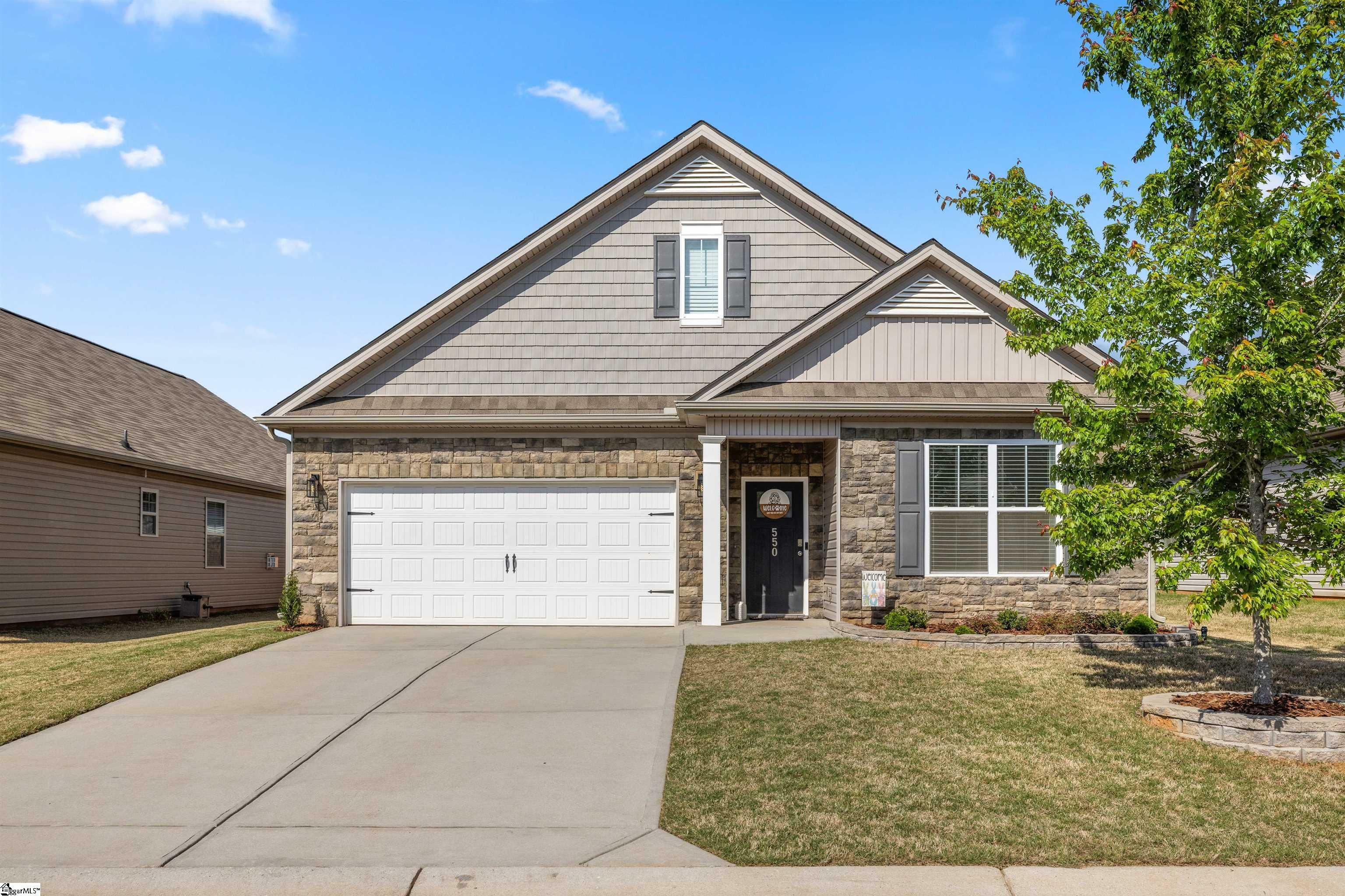 Property Photo: 550 Castleby Drive SC 29334